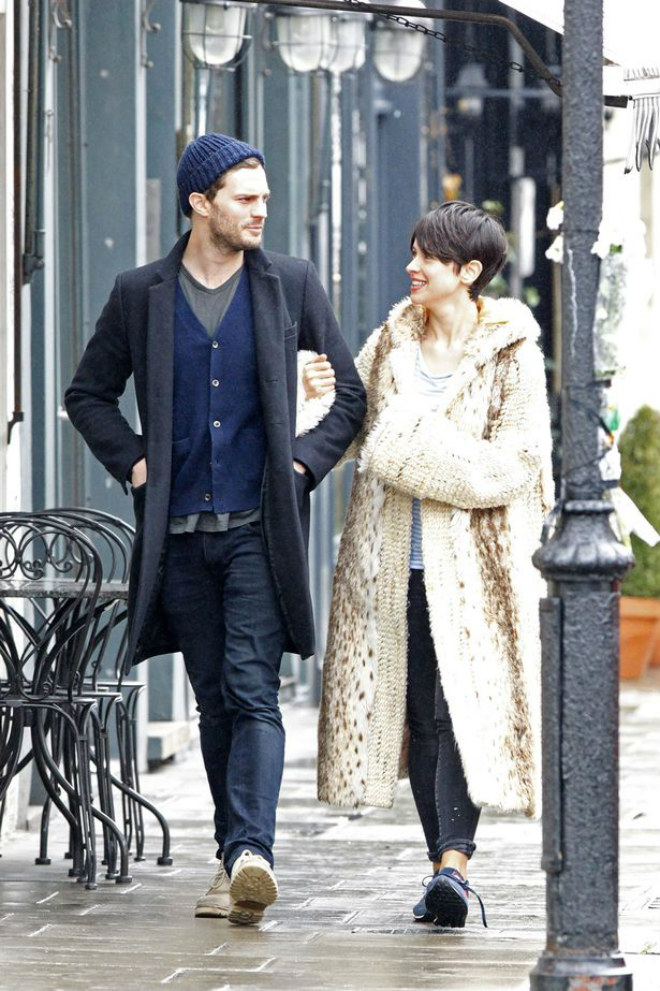 "Tỷ phú nghiện sex" gây bất ngờ với hình tượng trái ngược màn ảnh - 2