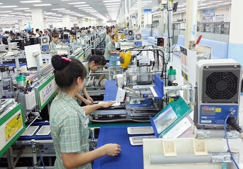 Xuất khẩu điện thoại, máy tính đạt 243 triệu USD trong 7 ngày Tết - 1
