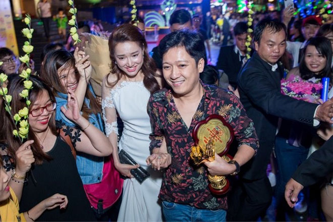 Trường Giang quá ân cần khiến Nhã Phương khó rời xa - 5