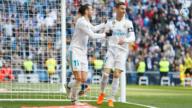Real Madrid - Alaves: Ronaldo rực rỡ, mãn nhãn siêu đại tiệc - 1