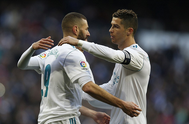 Real đại thắng: Ronaldo, Bale bị chặt chém rợn người vẫn bùng nổ - 5