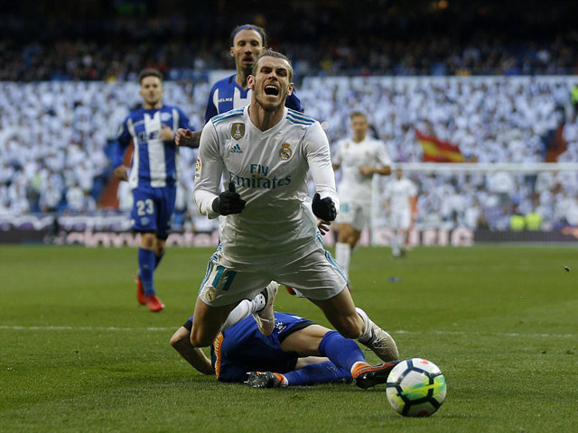 Real đại thắng: Ronaldo, Bale bị chặt chém rợn người vẫn bùng nổ
