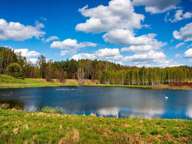 Du lịch - Ngất ngây tại "vùng đất ngàn hồ" rợp một màu xanh mát lịm