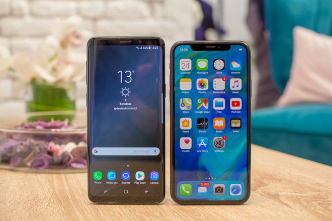 Galaxy S9 đọ dáng cùng iPhone X: Song long tranh bá - 1