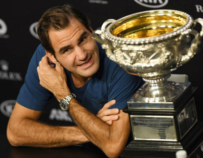 Federer 36 tuổi vô địch thiên hạ: Ăn &#34;thần dược&#34; gì để trường sinh? - 1