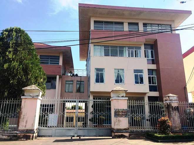 Vụ cán bộ Sở Nội vụ Gia Lai nghỉ việc: Bỏ vợ, bán nhà, chủ nợ lùng sục? - 1