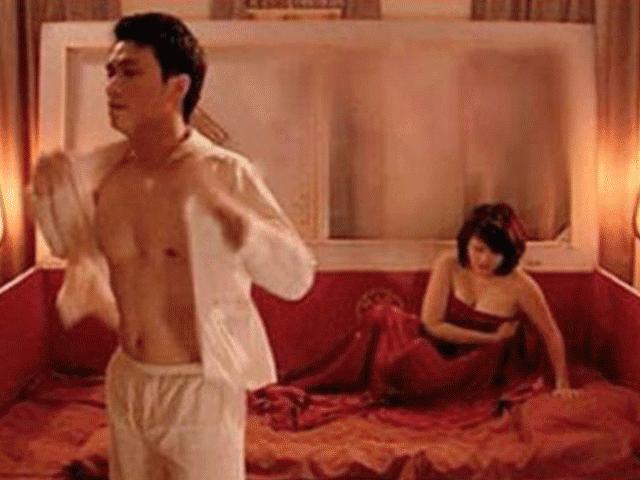 Phim - Những cảnh nóng gây tranh cãi gay gắt trên giờ vàng phim Việt