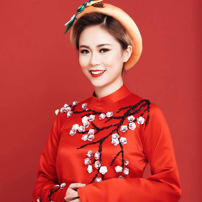 Mis Thy từng thử qua nhiều phong cách khác nhau, dịu dàng, ngọt ngào, cá tính mạnh mẽ, sexy, gợi cảm... và ở phong cách nào cũng chiếm được cảm tình của fan.&nbsp;
