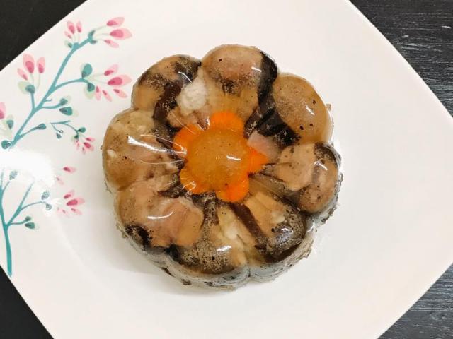 Ẩm thực - Chuẩn bị thịt đông cúng rằm tháng Giêng với công thức chuẩn ngon này