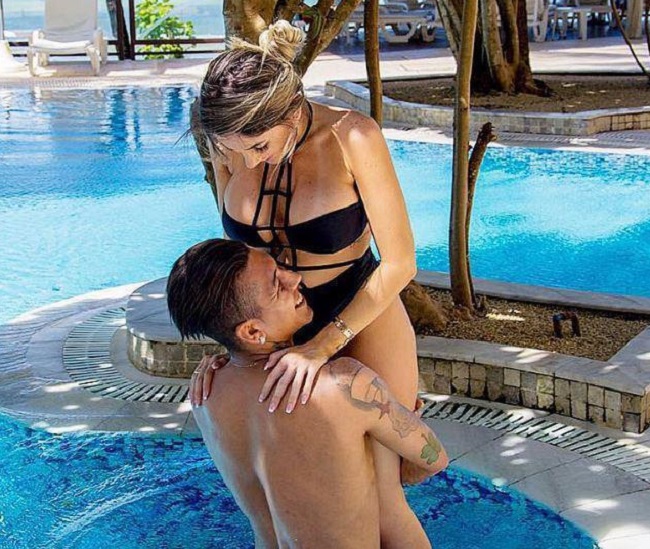 Cô nàng khởi đầu sự nghiệp làm mẫu ảnh mạng từ năm 2012.&nbsp;