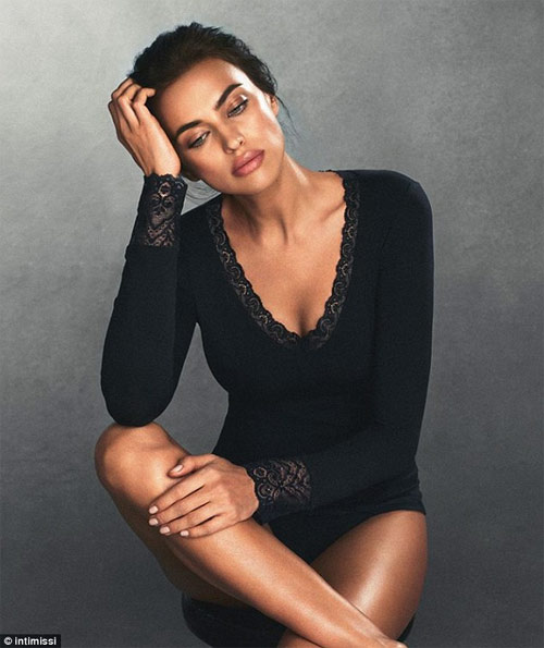 &#34;Gái một con trông mòn con mắt&#34; Irina Shayk hóa nữ thần phòng ngủ - 3