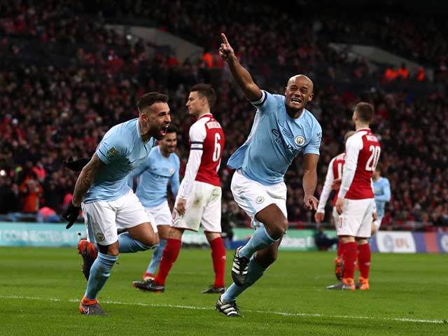 Bóng đá - Đại chiến Arsenal: Chưa kịp đá, Man City tự động thua?