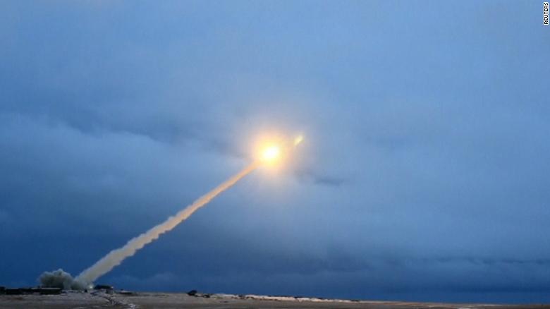 Mỹ nói gì về tên lửa “bất khả chiến bại” mà ông Putin tiết lộ? - 1