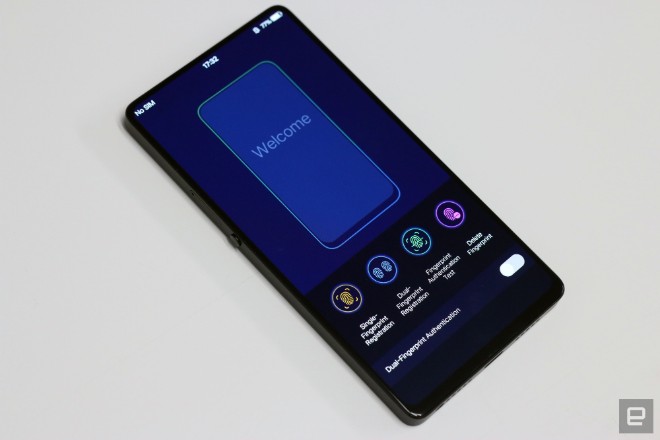 Vivo khéo "khoe" điện thoại đẹp hơn iPhone X, camera selfie ẩn mình - 11