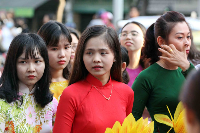 Tiên nữ đi cà kheo, thầy trò Đường Tăng "xuất hiện" ở Chợ Lớn - 15