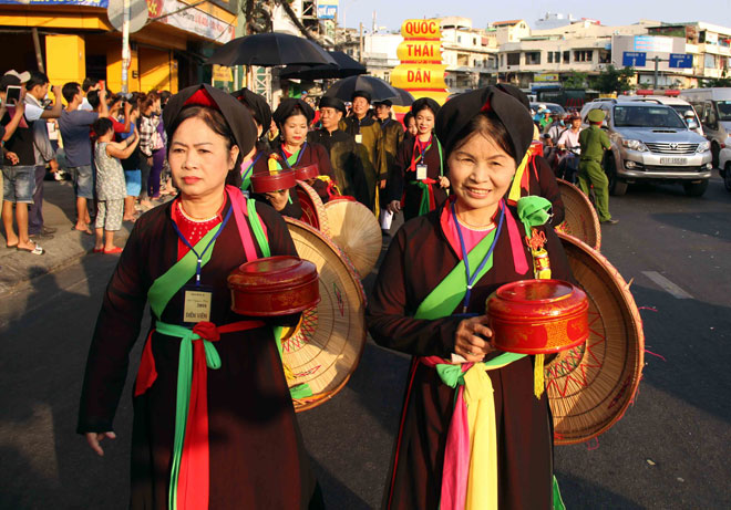 Tiên nữ đi cà kheo, thầy trò Đường Tăng "xuất hiện" ở Chợ Lớn - 14