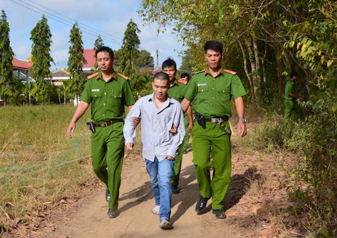 Thực nghiệm vụ thiếu niên 16 tuổi giết người, cướp tài sản - 1