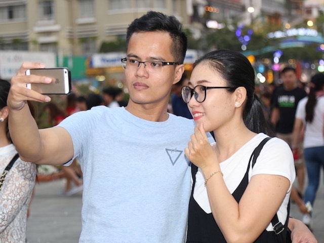 Công nghệ thông tin - Hậu khuyến mại thẻ nạp 50%, các nhà mạng có "chiêu" gì mới?