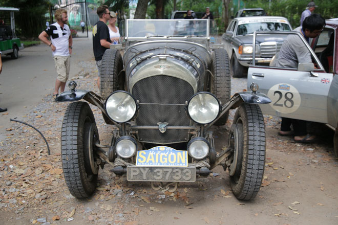 &#34;Road To Saigon&#34; về đến dinh Độc Lập kết thúc tốt đẹp hành trình - 15