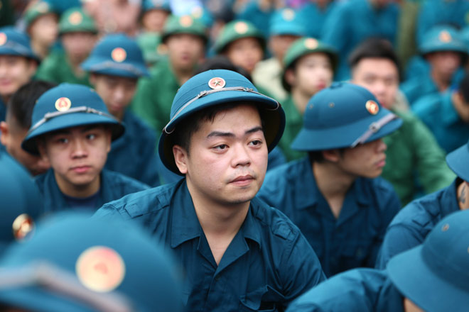 HN: Gần 1.200 thanh niên viết đơn tình nguyện nhập ngũ - 3