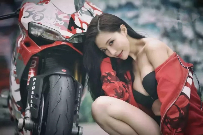 Nét quyến rũ khiến phái mạnh ngả nghiêng.