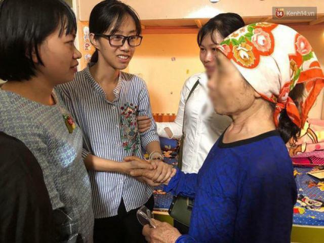 Tin tức trong ngày - 2 người nhận giác mạc đến nhà thắp hương tri ân bé Hải An