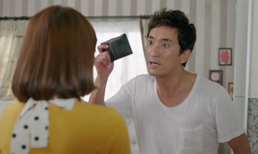 Nhân mùng 8.3, bàn chuyện "Tiêu tiền chồng, sai ở đâu?". - 2