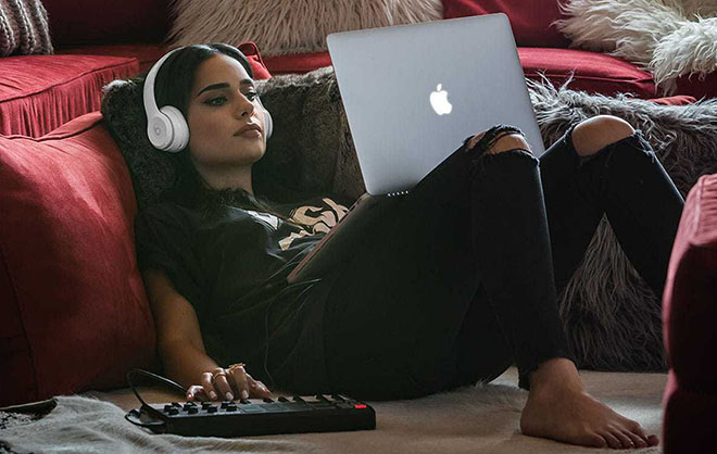 Apple sắp có tai nghe không dây cao cấp xịn hơn cả Beats - 1
