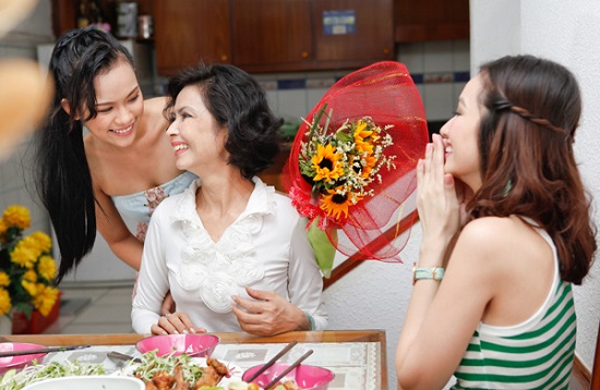 Quà tặng 8.3 khiến chị em nào cũng hét lên vì vui sướng - 4