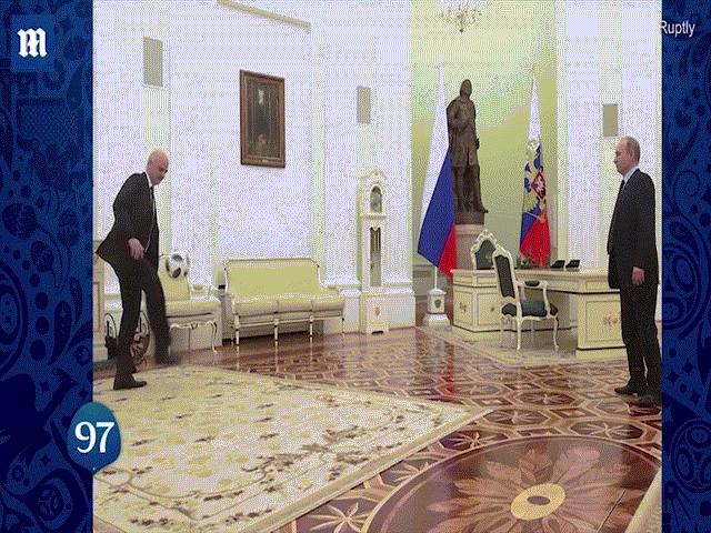 Thế giới - Tổng thống Putin trình diễn khả năng đá bóng điêu luyện