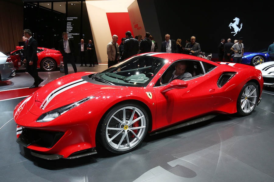 Ngắm siêu ngựa Ferrari Pista &#39;&#39;bằng xương bằng thịt&#39;&#39; tại triển lãm Geneva 2018 - 1