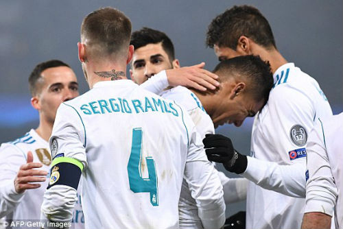 Chi tiết PSG - Real Madrid: Bắn phá liên hồi (KT) - 13