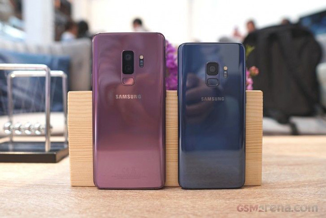 Smartphone nào ấn tượng nhất tại Triển lãm di động? - 1