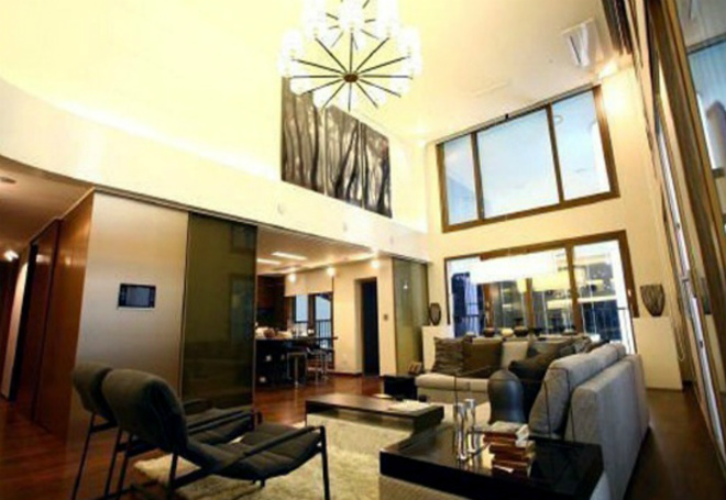 Tài sản kếch xù của cặp đôi quyền lực kín tiếng về tiền bạc bậc nhất showbiz - 4