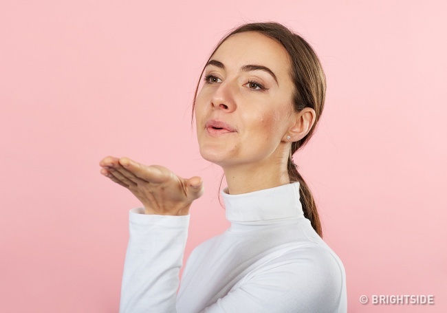 Giải mã tình cảm của đối phương qua cách hôn - 4