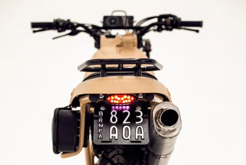 Herencia hô biến chiếc Honda XL600R theo phong cách &#34;nhà binh&#34; - 9