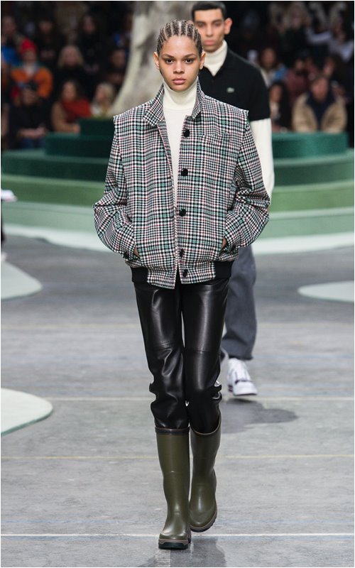 Phong cách "bụi đời" bất ngờ đổ bộ Paris FW - 2