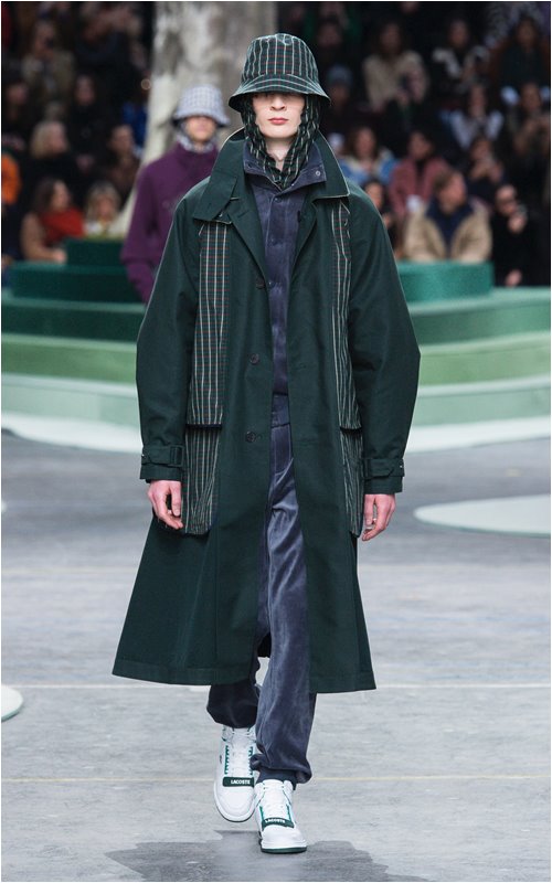 Phong cách "bụi đời" bất ngờ đổ bộ Paris FW - 9