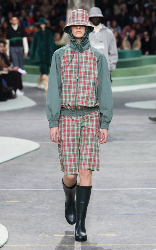 Phong cách "bụi đời" bất ngờ đổ bộ Paris FW - 13