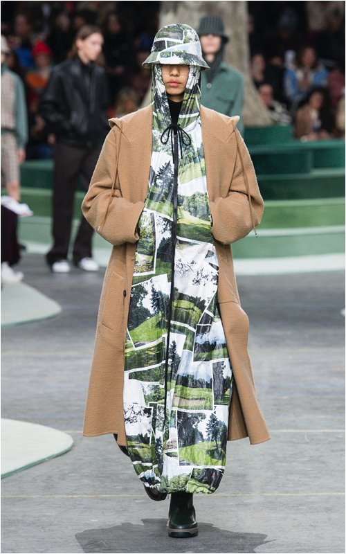 Phong cách "bụi đời" bất ngờ đổ bộ Paris FW - 12