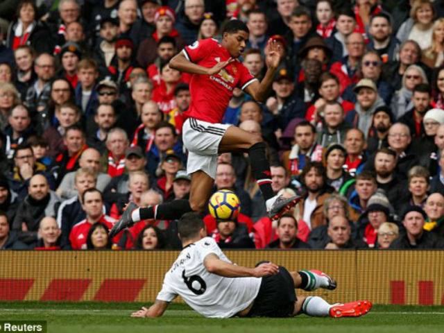 TRỰC TIẾP MU - Liverpool: Rashford tỏa sáng, Quỷ đỏ dẫn trước 2 bàn