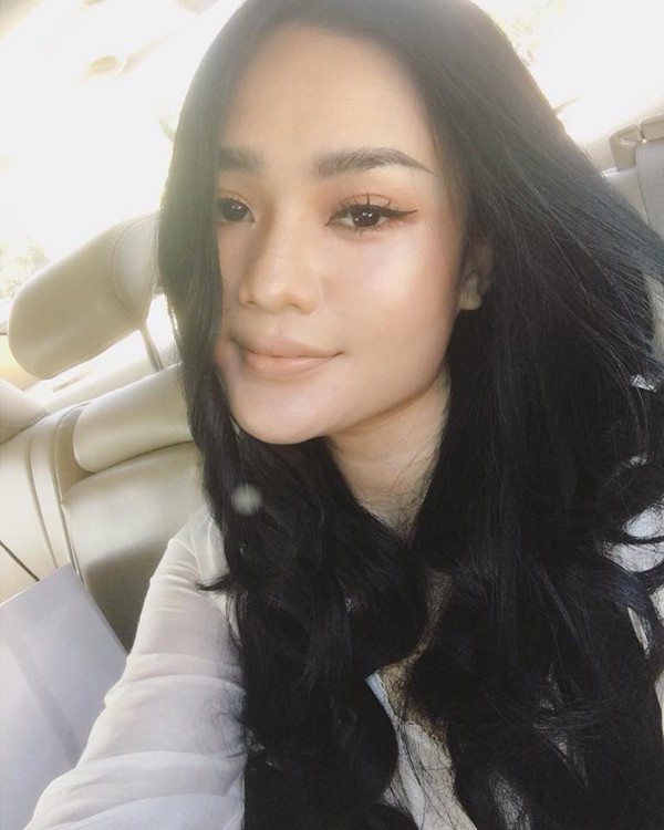 Bạn gái xinh đẹp kém 26 tuổi của nhạc sĩ Quốc Bảo là ai? - 2