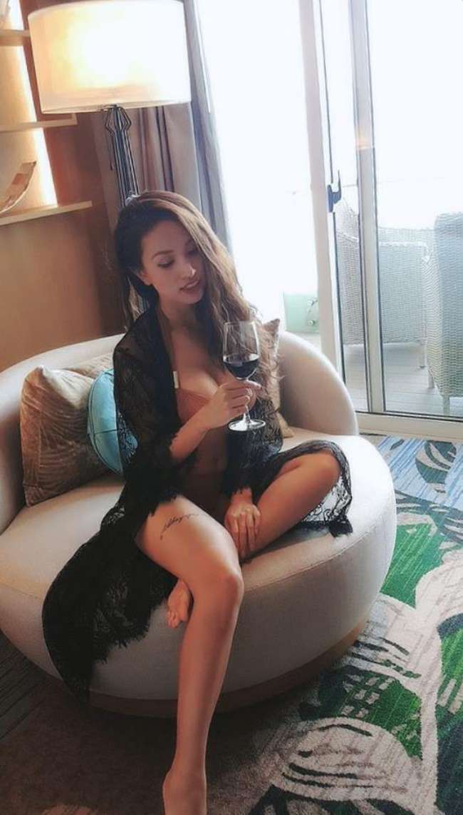 Sao Việt tu sửa vòng một, có gì sai? - 3