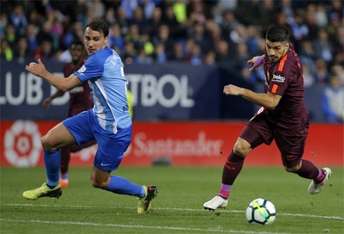 Chi tiết Malaga - Barcelona: Thong dong chơi bóng (KT) - 7