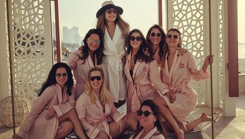 Con gái tỷ phú Thổ Nhĩ Kỳ thiệt mạng trong vụ rơi máy bay ở Iran - 1