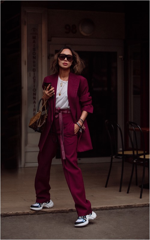 Giày "khủng bố" được các cô nàng khắp nơi săn lùng - 10