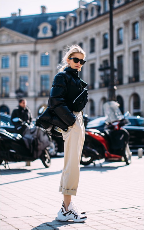 Giày "khủng bố" được các cô nàng khắp nơi săn lùng - 9