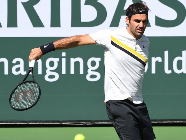 Federer ra vợt ma thuật: ”Lừa” cả đối thủ lẫn cậu bé nhặt bóng