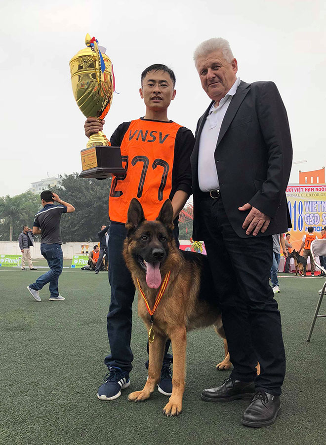 Chó cảnh đua tài, sắc cùng chó nghiệp vụ ở Hà Nội - 15