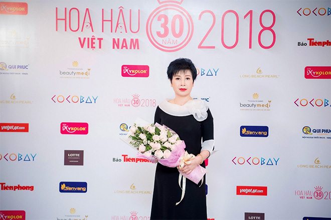 Cố vấn sắc đẹp Hoa hậu Việt Nam 2018 trẻ xinh khó ngờ ở tuổi 50 - 4